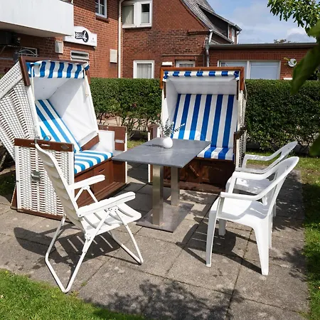 Adrian 4 Appartamento Westerland